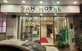 Sah Otel